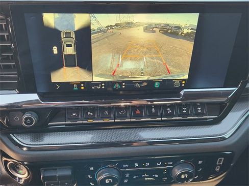 Used 2022 Chevrolet Silverado 1500 ZR2 image 17