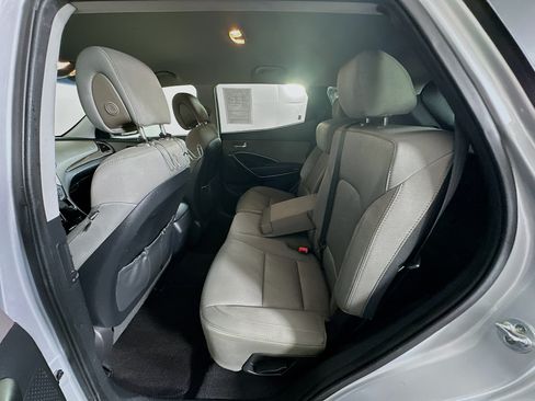 Used 2017 Hyundai Santa Fe Sport FWD image 25