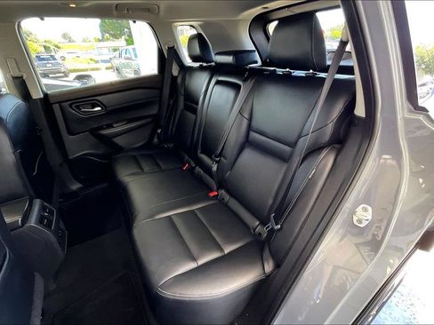 Used 2022 Nissan Rogue SL w/ SL Premium Package FWD image 22