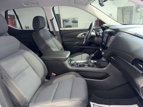 Used 2020 Chevrolet Traverse LS w/ LPO, Floor Liner Package FWD image 28