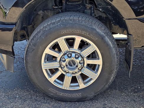 Used 2019 Ford F250 Limited image 10