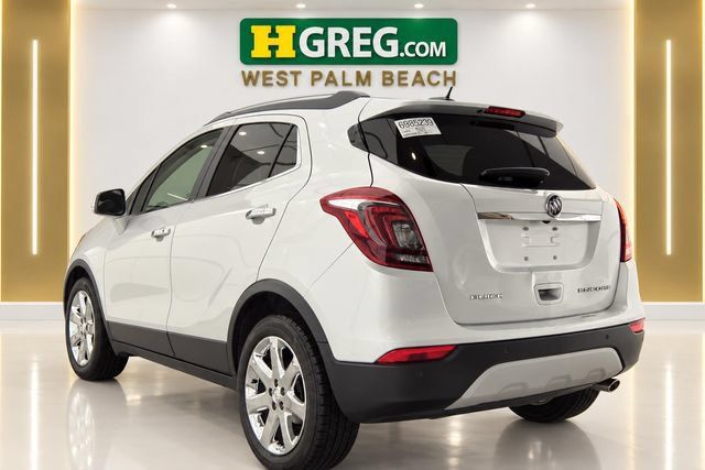 Used 2017 Buick Encore Premium w/ Experience Buick Package FWD image 2