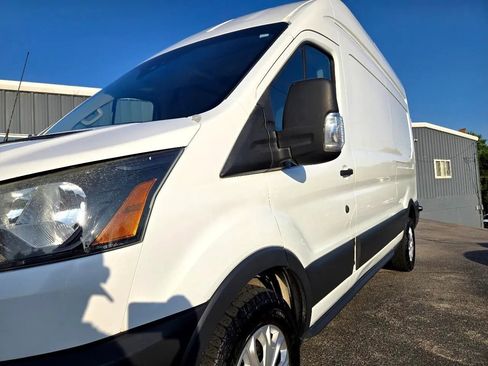 Used 2017 Ford Transit 250 148 High Roof w/ Interior Upgrade Package RWD image 17