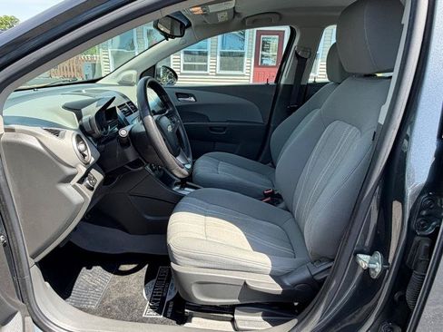 Used 2012 Chevrolet Sonic LT FWD image 3