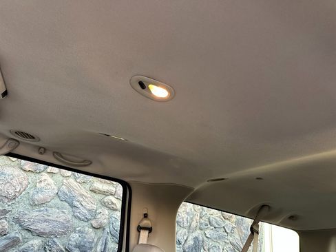 Used 2005 Ford Excursion Limited image 33