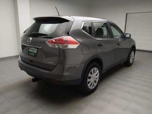 Used 2016 Nissan Rogue S AWD/4WD image 9