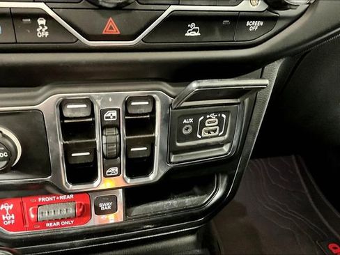 Used 2022 Jeep Wrangler Unlimited Rubicon 4xe w/ Steel Bumper Group image 15