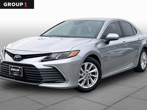 Used 2024 Toyota Camry LE FWD image 1