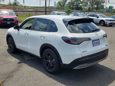 New 2026 Honda HR-V Sport image 4