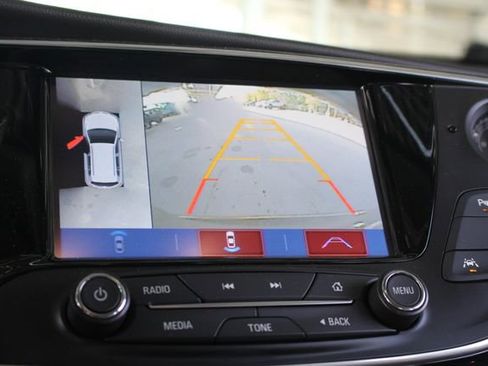 Used 2018 Buick Envision Premium w/ Driver Confidence Package image 19