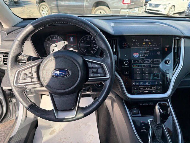 Used 2024 Subaru Outback Premium AWD/4WD image 14