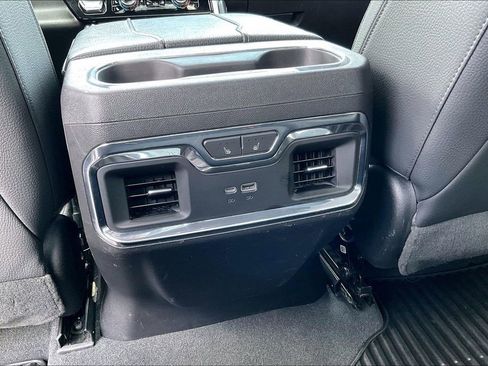 Used 2023 GMC Sierra 1500 Denali w/ Denali Reserve Package AWD/4WD image 34