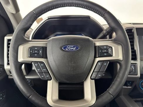Certified 2019 Ford F350 Lariat w/ Lariat Ultimate Package AWD/4WD image 18