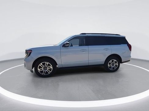 New 2026 Ford Expedition Active RWD image 5