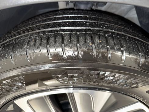 Certified 2024 Kia EV6 Light AWD/4WD image 11