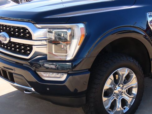 Certified 2021 Ford F150 Platinum w/ Equipment Group 701A High image 3