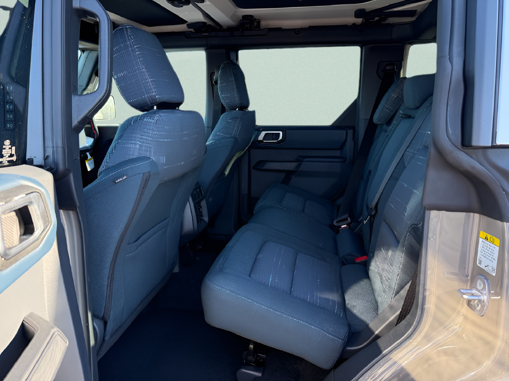 New 2026 Ford Bronco Heritage Edition AWD/4WD image 5