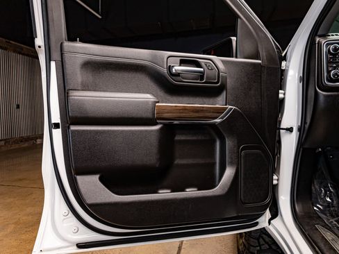 Used 2019 Chevrolet Silverado 1500 LT w/ All-Star Edition image 30