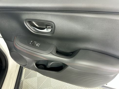 Certified 2023 Honda HR-V Sport image 30