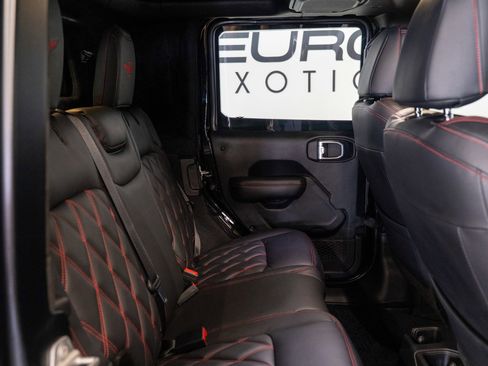 Used 2023 Jeep Wrangler Unlimited Sport AWD/4WD image 17