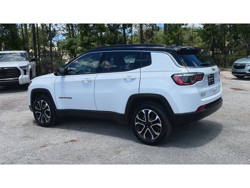 Used 2022 Jeep Compass Limited AWD/4WD image 6