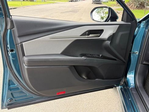 Used 2025 Toyota Camry SE FWD image 26
