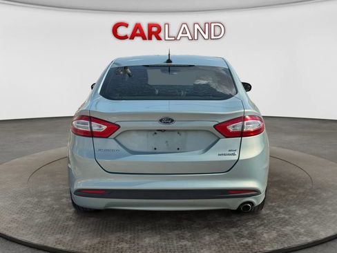 Used 2014 Ford Fusion SE w/ Equipment Group 502A FWD image 4
