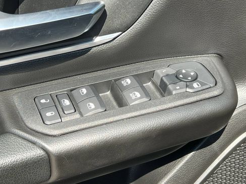 Used 2025 RAM 1500 Big Horn AWD/4WD image 18
