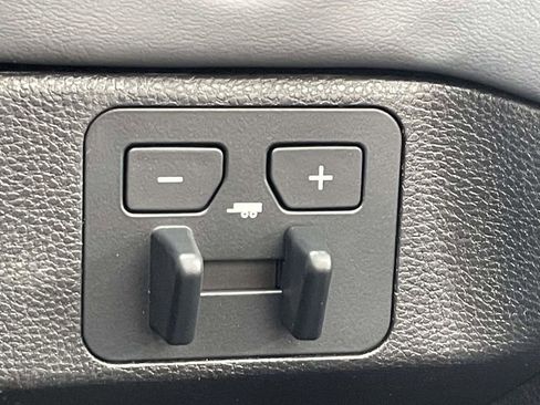 New 2026 Toyota Tundra Platinum AWD/4WD image 43