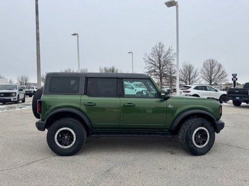 Used 2022 Ford Bronco Outer Banks w/ Sasquatch Package image 9