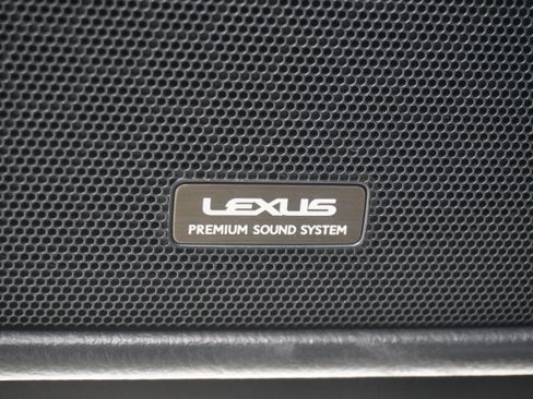 Used 2015 Lexus LS 460 w/ Comfort Package RWD image 16