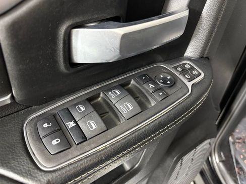 Used 2024 RAM 2500 Big Horn w/ Bed Utility Group image 15