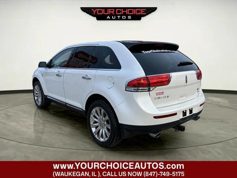 Used 2015 Lincoln MKX AWD w/ Equipment Group 102A image 3