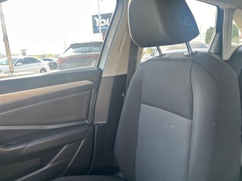 Used 2020 Volkswagen Jetta S image 26