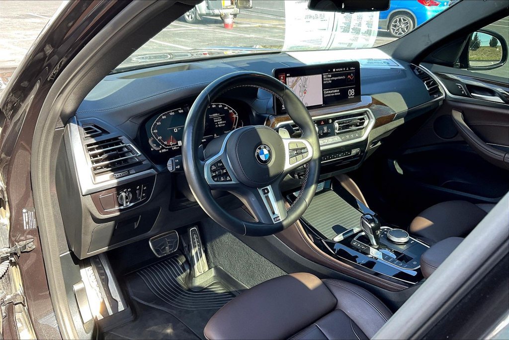 Used 2022 BMW X4 M40i AWD/4WD image 17