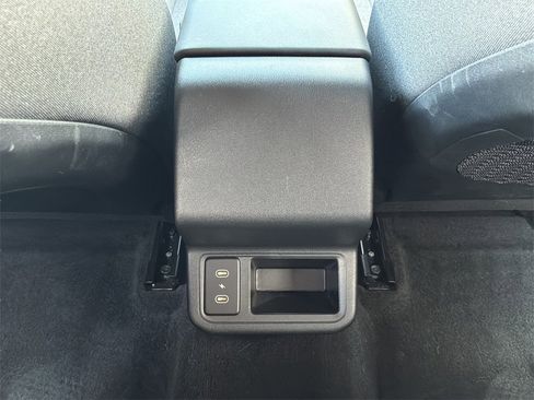 Used 2025 Kia K4 EX image 17