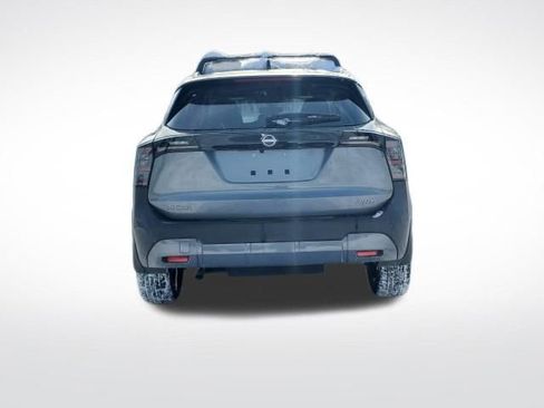 New 2026 Nissan Kicks SV image 4