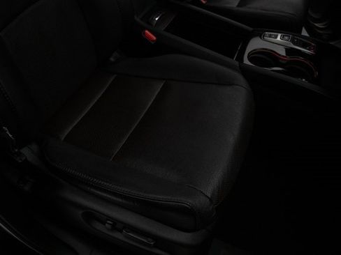 Used 2021 Honda Pilot Elite image 17