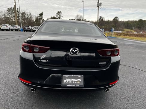 Used 2019 MAZDA MAZDA3 Sedan image 23