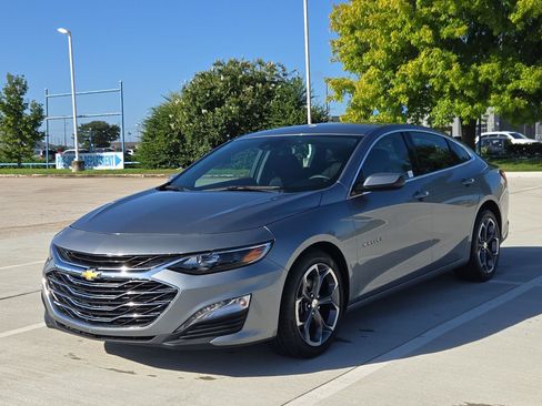 Used 2024 Chevrolet Malibu LT FWD image 8