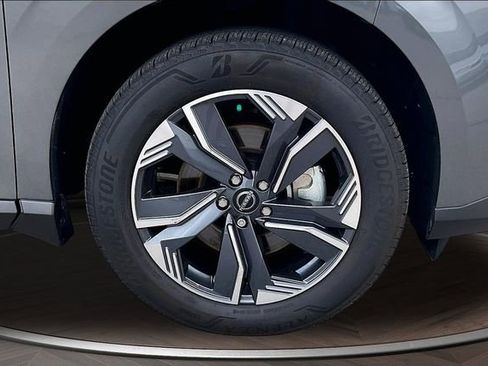 Certified 2025 Nissan Murano SL w/ Cargo Package AWD/4WD image 9