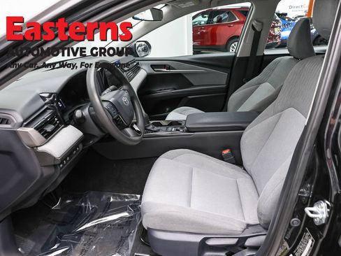 Used 2025 Toyota Camry LE FWD image 13