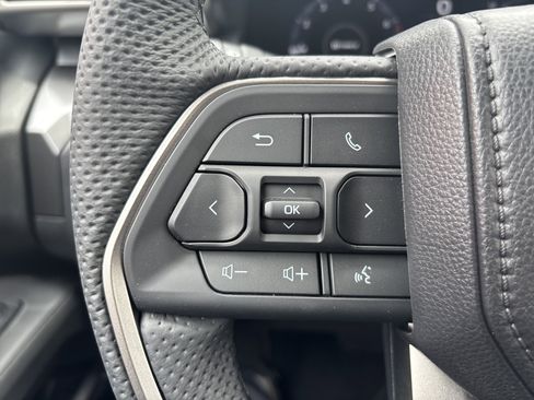 New 2026 Toyota Tacoma TRD Off-Road AWD/4WD image 17