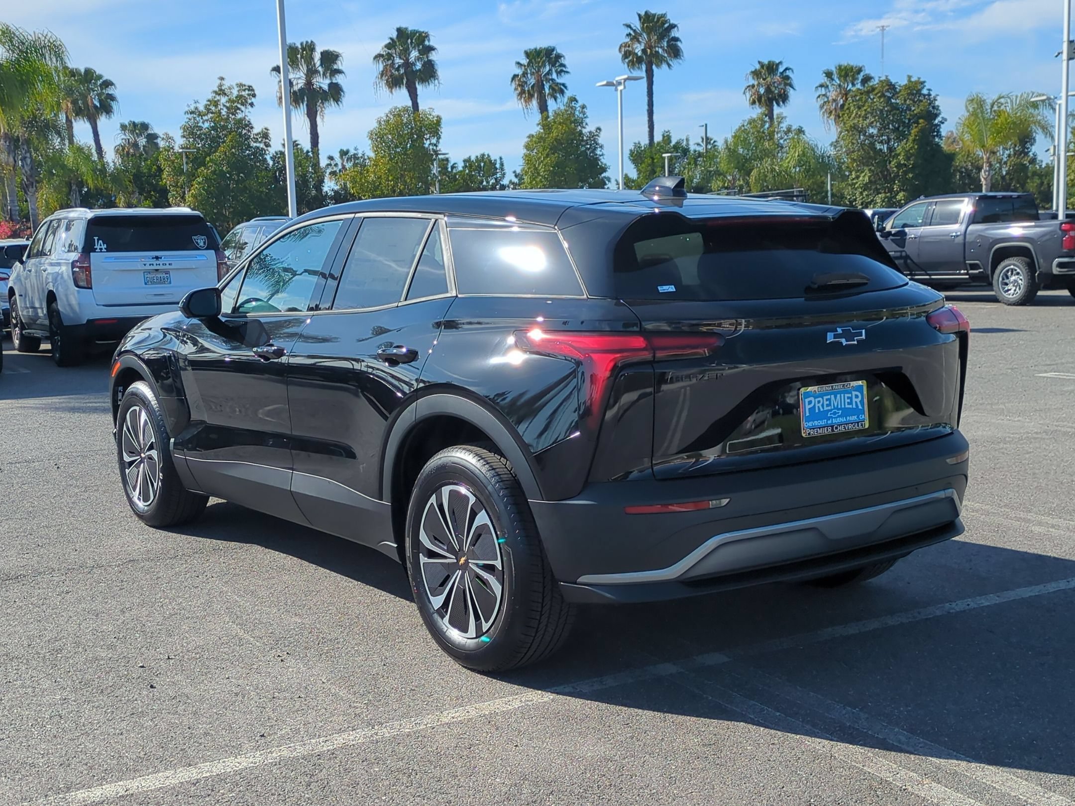 Used 2026 Chevrolet Blazer EV LT FWD image 3