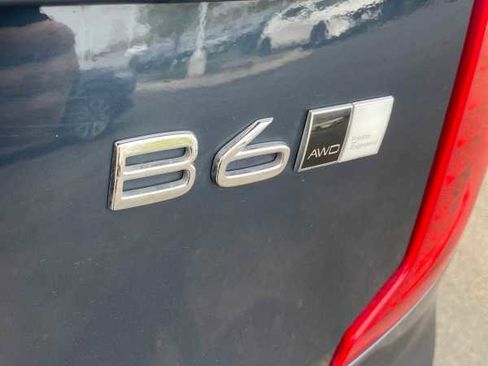 Used 2023 Volvo XC90 B6 Plus w/ Protection Package Premier image 9