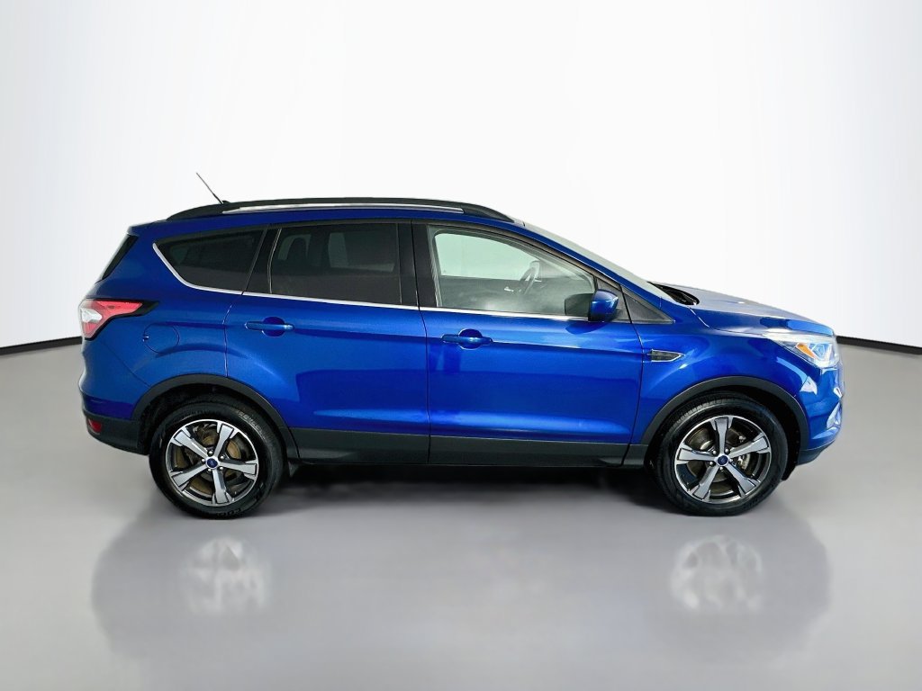 Used 2018 Ford Escape SEL AWD/4WD image 9