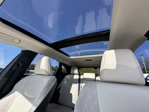 Used 2024 Lexus RX 350 FWD w/ Convenience Package image 34