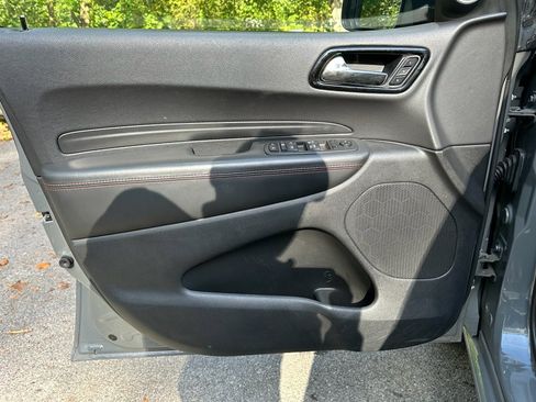 Used 2024 Dodge Durango GT image 11