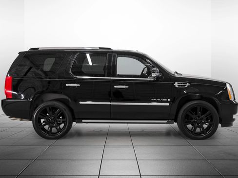 Used 2008 Cadillac Escalade AWD image 8