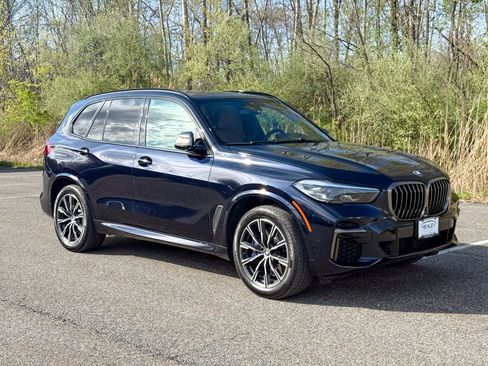 Used 2023 BMW X5 M50i w/ Climate Comfort Package AWD/4WD image 1